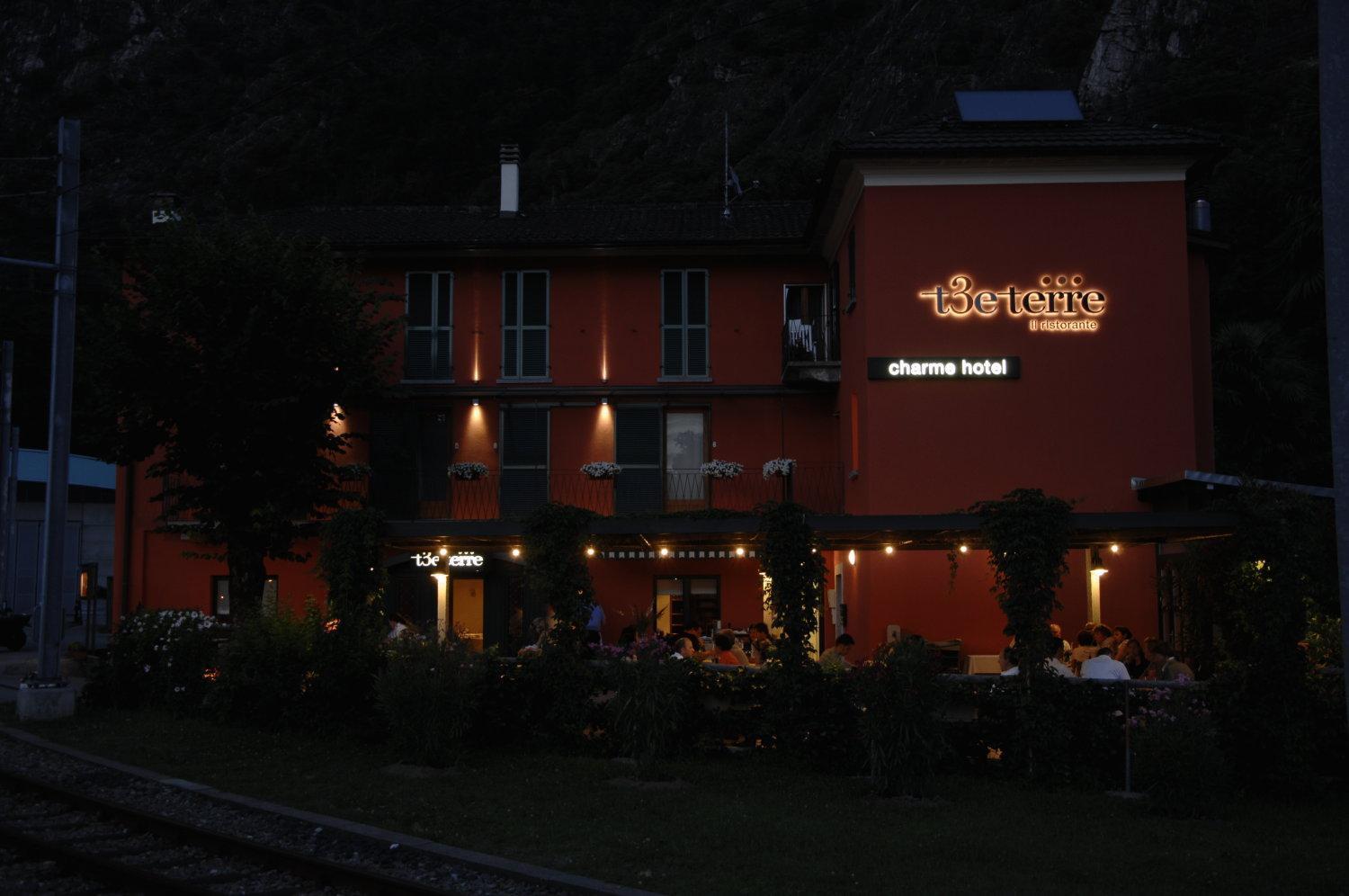 Ristorante Charme Hotel Tre Terre Ponte Brolla Exterior photo